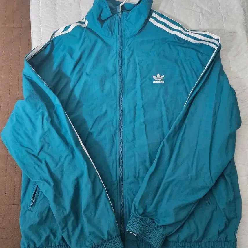 [SOLD OUT] 아디다스 아디컬러 우븐 파이어버드 트랙자켓(iz2415)