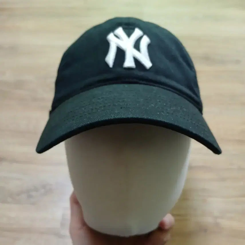 [BUNJANG] MLB Karina Unstructured Ball Cap / MLB 엠엘비 카리나 언스트럭쳐 볼캡 모자