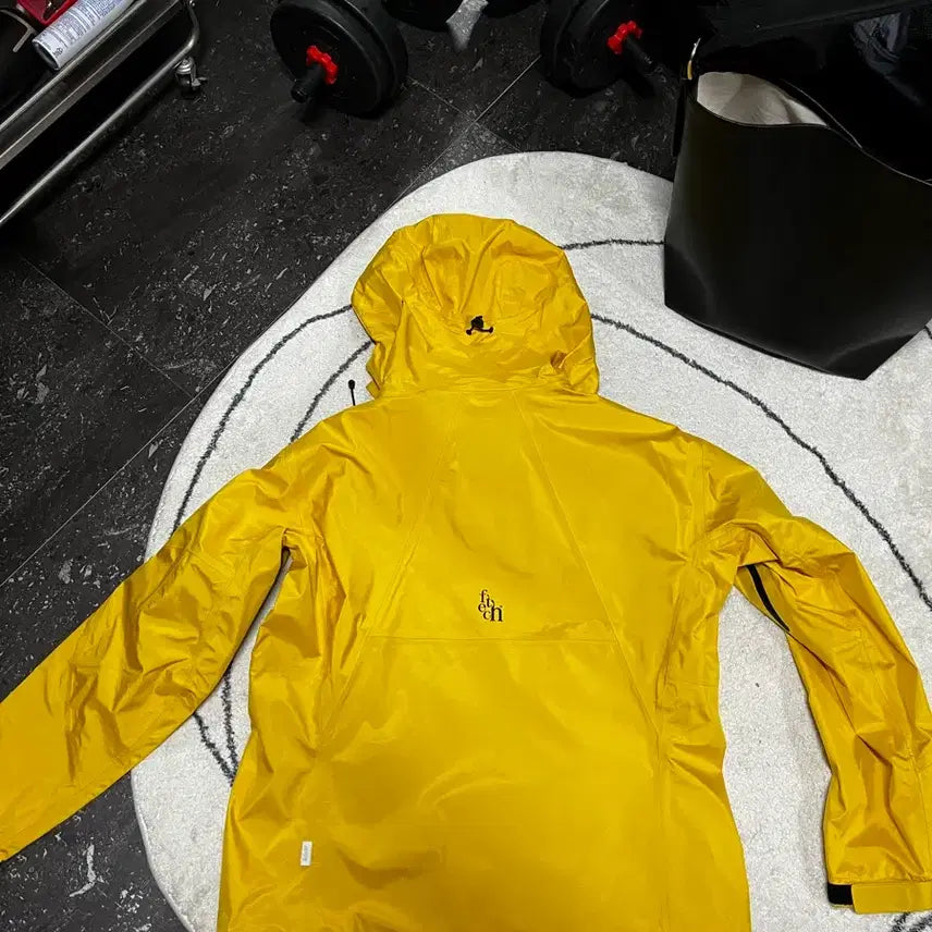 [BUNJANG] Fetch Sunday 3-Layer Storm Jacket (S Size) / 페치선데이 3레이어 스톰자켓 s사이즈
