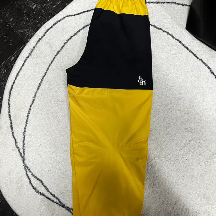 [BUNJANG] Fetch Sunday 3-Layer Storm Pants S Size / 페치선데이 3레이어 스톰팬츠 s사이즈