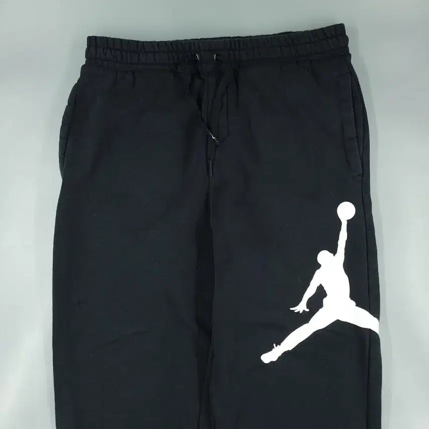 [BUNJANG] Nike Air Jordan Jumpman Logo Fleece Jogger Pants / 나이키 에어조던 블랙 화이트 점프맨 빅로고 밴딩 기모 조거팬츠 스웻팬츠