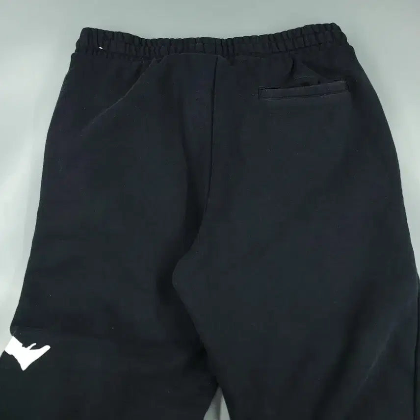 [BUNJANG] Nike Air Jordan Jumpman Logo Fleece Jogger Pants / 나이키 에어조던 블랙 화이트 점프맨 빅로고 밴딩 기모 조거팬츠 스웻팬츠