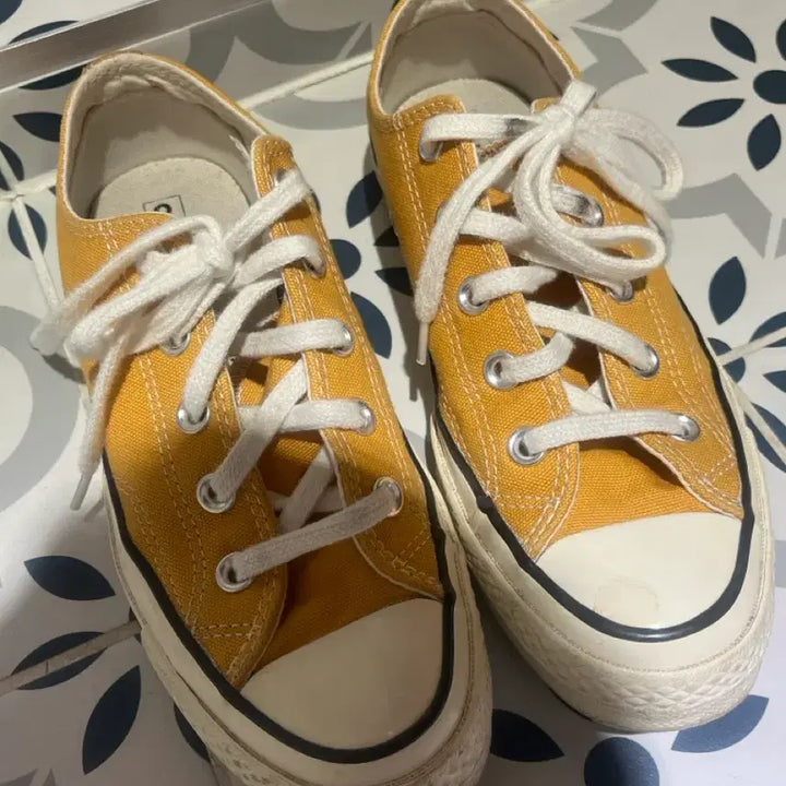 [BUNJANG] Converse Chuck Taylor All Star Yellow Low Sneakers / 컨버스 척테일러 올스타 옐로우 로우
