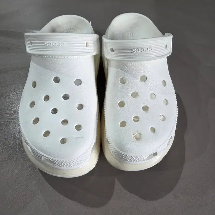 [BUNJANG] Crocs 207988-100 Size 240 Sandals / 크록스 207988-100 사이즈 240