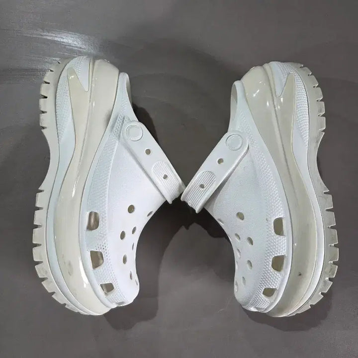 [BUNJANG] Crocs 207988-100 Size 240 Sandals / 크록스 207988-100 사이즈 240