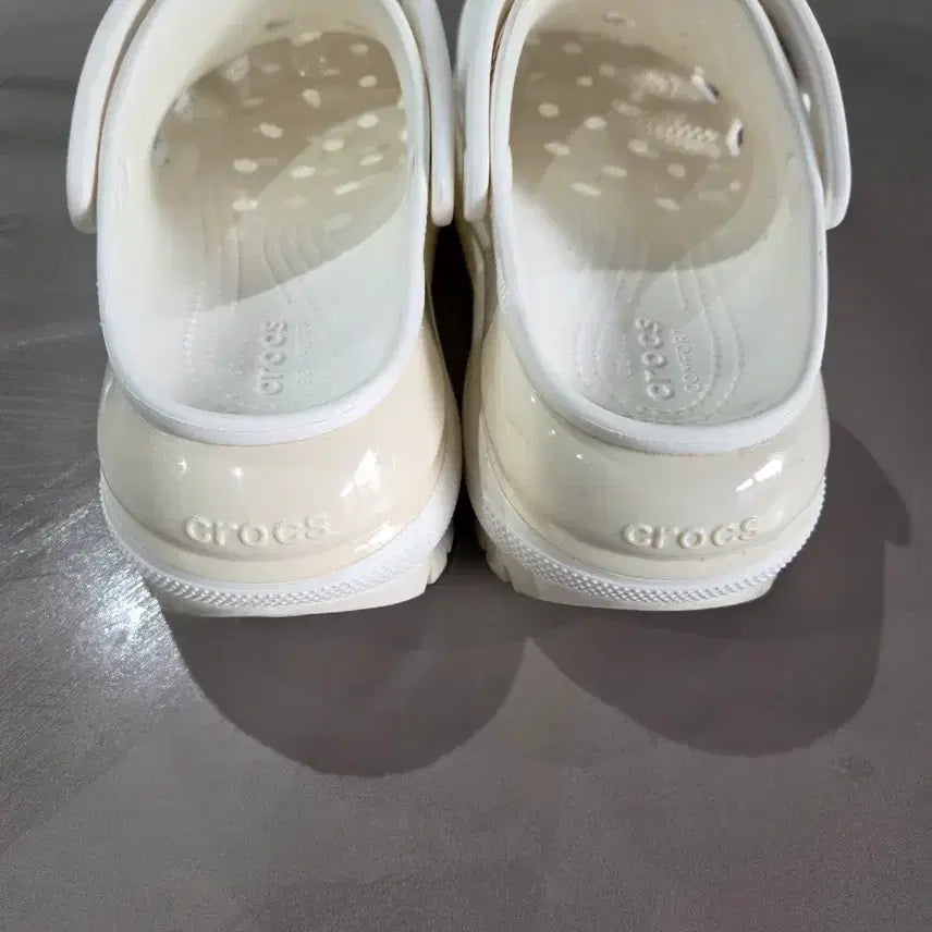 [BUNJANG] Crocs 207988-100 Size 240 Sandals / 크록스 207988-100 사이즈 240