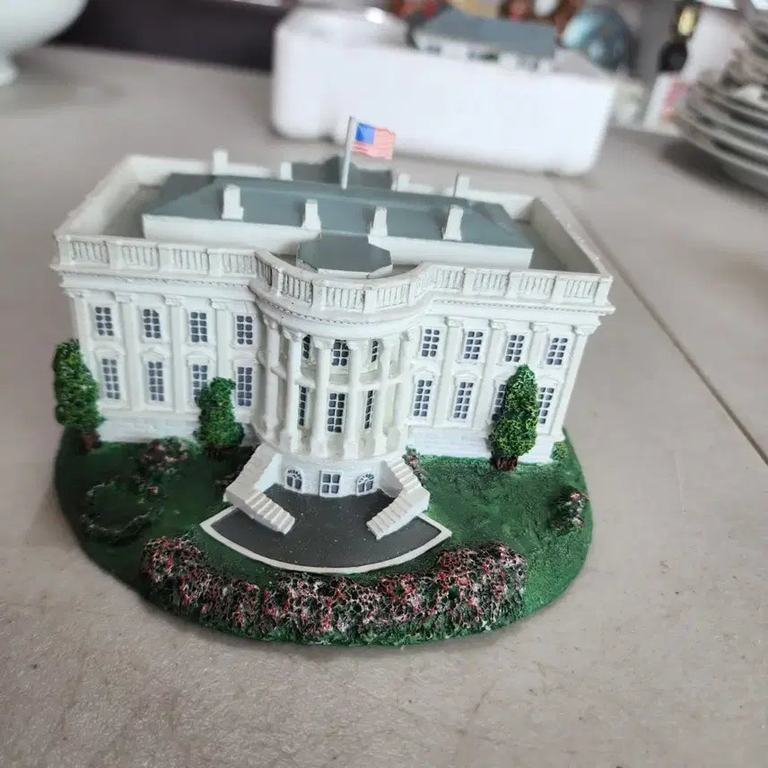 [BUNJANG] USA White House Washington DC Collection Statue / USA 백악관 워싱턴 DC 콜렉션 크기15cmX14.4cm 수지제질