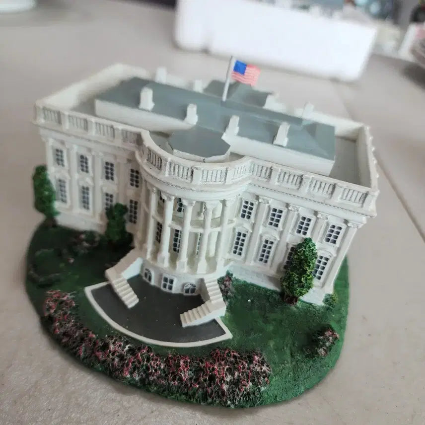 [BUNJANG] USA White House Washington DC Collection Statue / USA 백악관 워싱턴 DC 콜렉션 크기15cmX14.4cm 수지제질