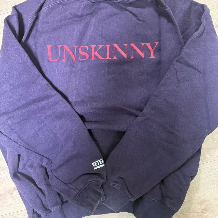 [BUNJANG] Vetements Unskinny Sweatshirt / [XS] 베트멍 언스키니 맨투맨