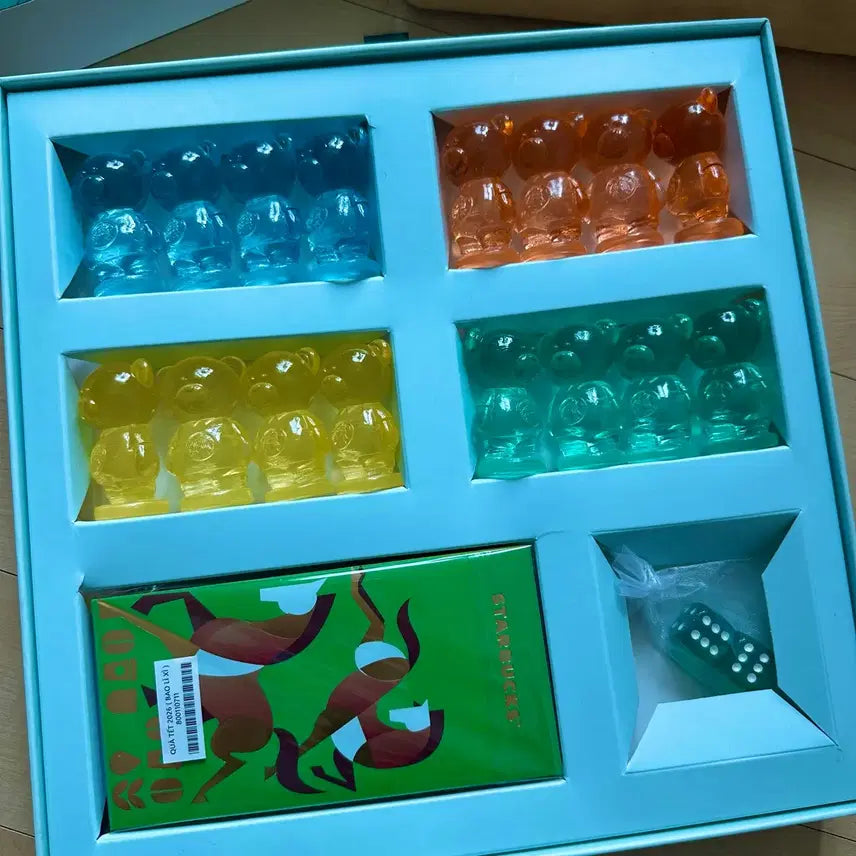 [BUNJANG] Starbucks Limited Edition Bearista Board Game Set / 스타벅스 한정판 베어리스타 보드게임 베트남 스타벅스 가방포함