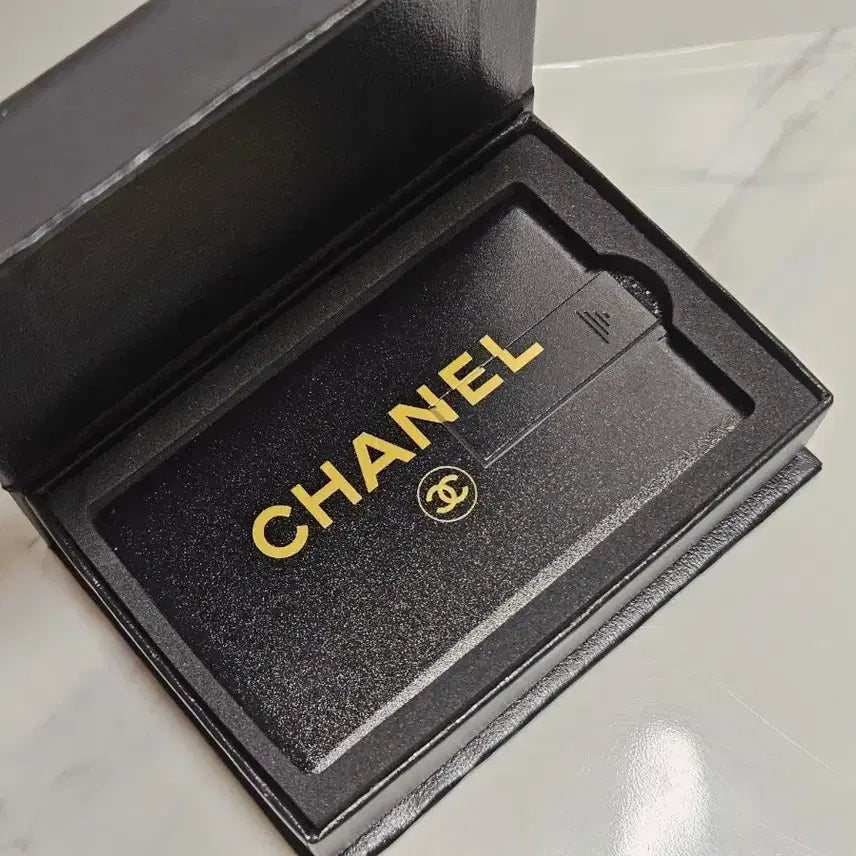 [BUNJANG] Chanel Kansai Limited Edition Card USB / 샤넬일본(한국미발매.일본칸사이한정)카드형 usb