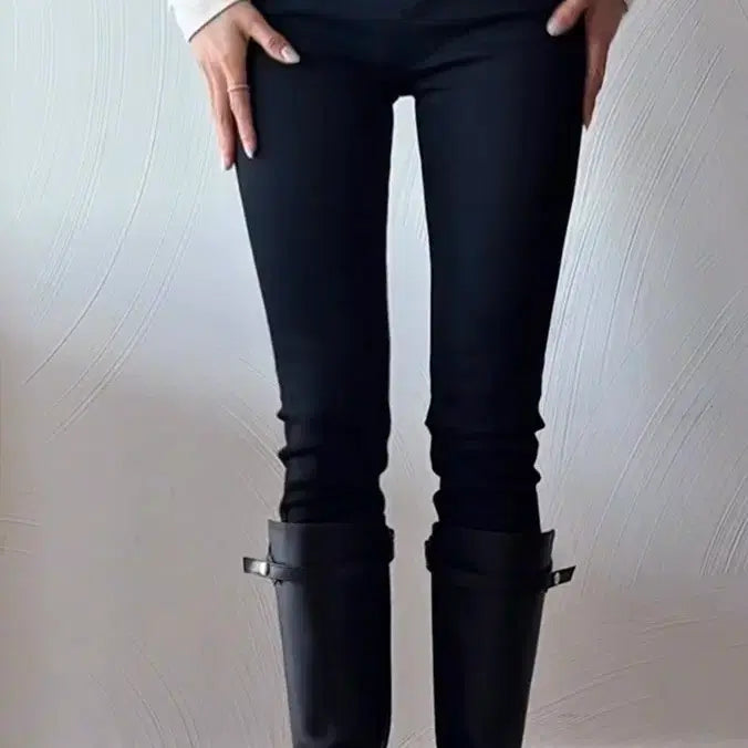 [BUNJANG] Hawa Rinea Original Fit Denim Black Short / 하와 리네아 오리지널핏 데님 블랙 숏 s 새상품