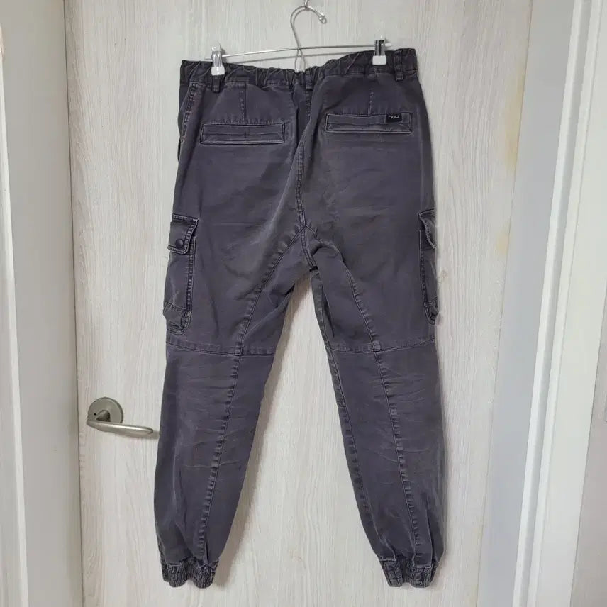 [BUNJANG] NAU USA Washed Black Cargo Jogger Pants / NAU USA 워시드 블랙 카고 조거 팬츠