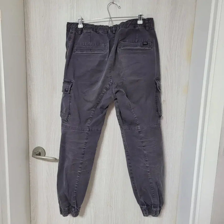 [BUNJANG] NAU USA Washed Black Cargo Jogger Pants / NAU USA 워시드 블랙 카고 조거 팬츠