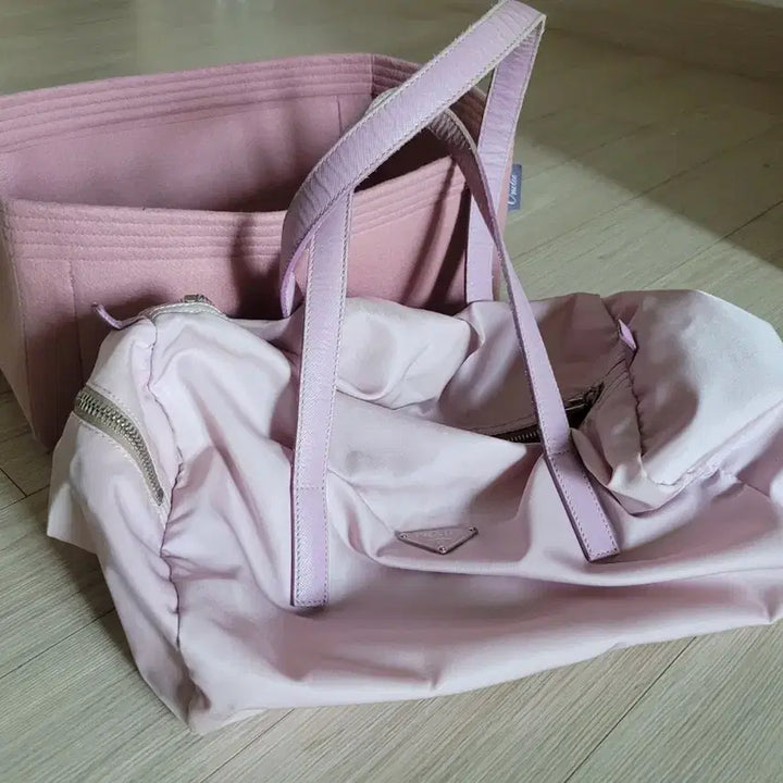 [BUNJANG] Prada Pocono Lavender Tote Bag / 프라다 포코노 라벤더 토트백+이너백