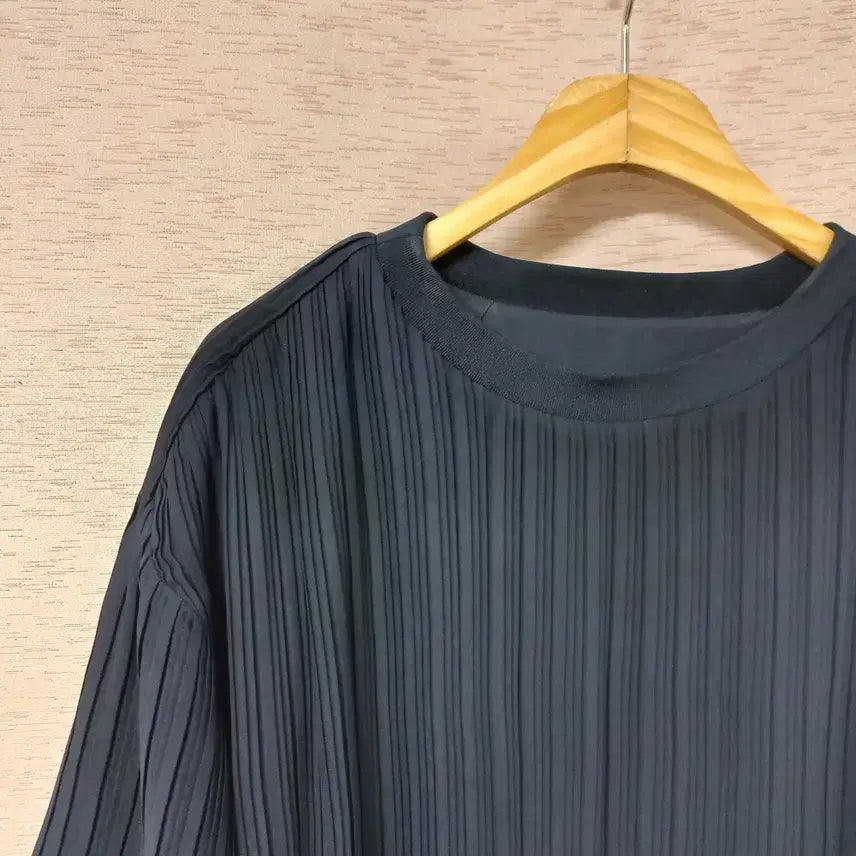 [BUNJANG] System Navy Pleated Shirt Women&