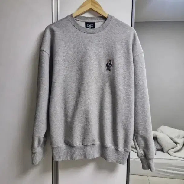 [BUNJANG] Yale Nordic Dance Sweatshirt / 브랜드 예일 YALE 노르딕 댄 스웨트셔츠 맨투맨