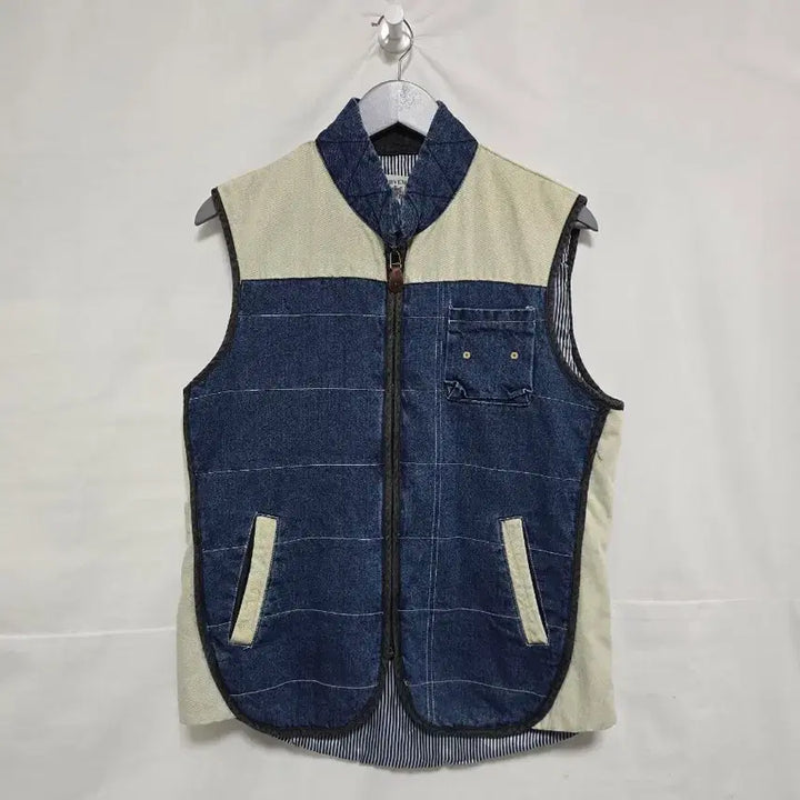[BUNJANG] Movement Ivory Denim Vest / 무브먼트 아이보리 데님 배색 조끼 누빔 베스트 남 95-100. 0311