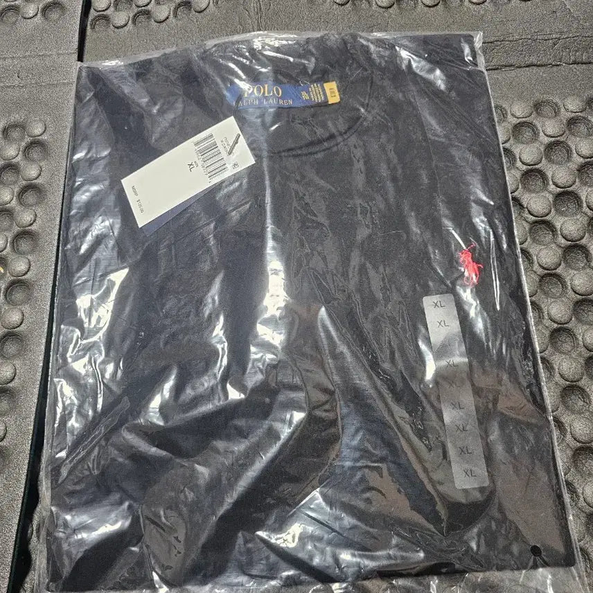 [SOLD OUT] 폴로 랄프로렌 블랙 긴팔반목티 XL 새상품