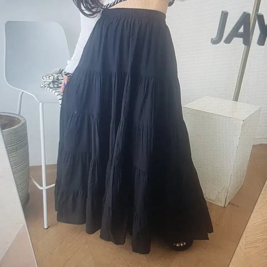 [BUNJANG] White/Black Ruffle Long Skirt / (해외배송)화이트/블랙 캉캉 롱 스커트