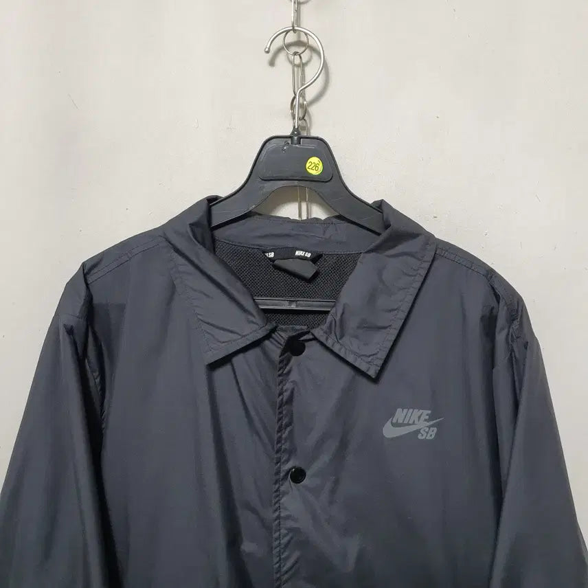 [BUNJANG] Nike Coach Jacket - Black - Men&