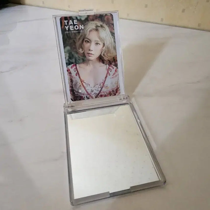[BUNJANG] IU Taeyeon Mirror / 아이유 IU 태연 거울 손거울