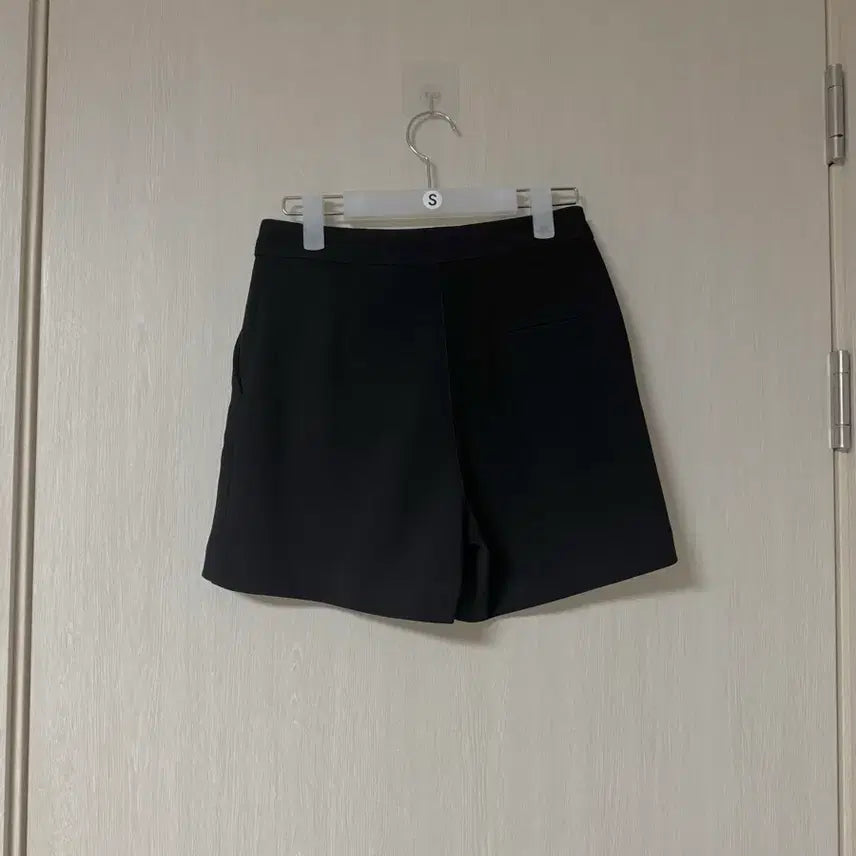 [BUNJANG] reine Black Poly Shorts S / 렌느 reine 블랙 폴리 숏팬츠 S