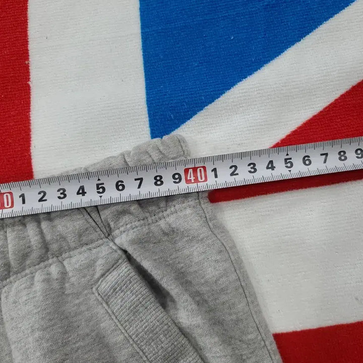 [BUNJANG] New Balance Gray Training Pants / 뉴발란스 회색 트레이닝 바지