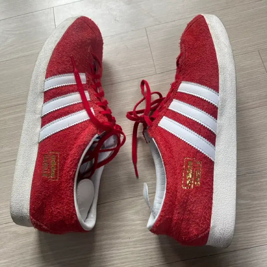 [BUNJANG] Adidas Gazelle Red Suede Sneakers / 아디다스 가젤 레드 스웨이드 운동화 (290)