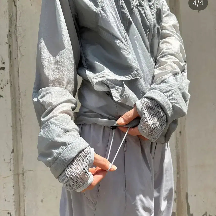 [BUNJANG] Sansan Gear Emulsive Windbreaker Jacket (Gray, Size 2) / 산산기어 바람막이 EMULSIVE 자켓 그레이 2사이즈