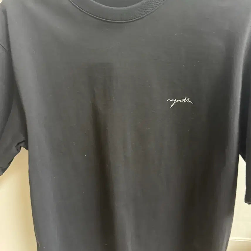 [BUNJANG] Youth Logo Short Sleeve T-shirt / [L] 유스 로고 반팔티