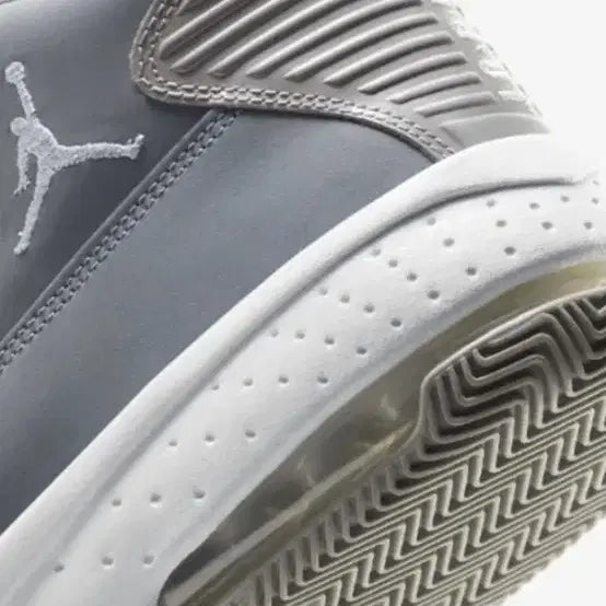 [BUNJANG] Nike Jordan Basketball Shoes Gray / 나이키 조던 농구화 그레이