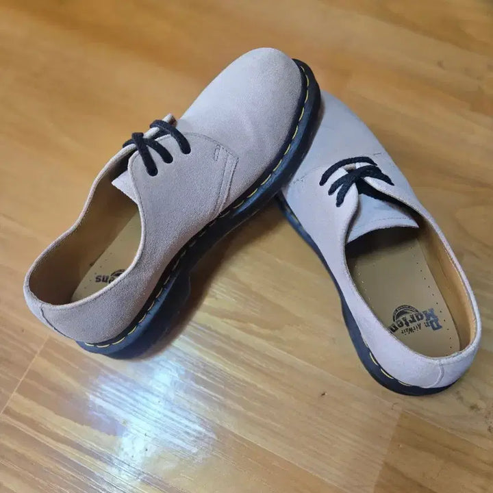 [SOLD OUT] 닥터마틴 스웨이드 3홀 구두(260~265)