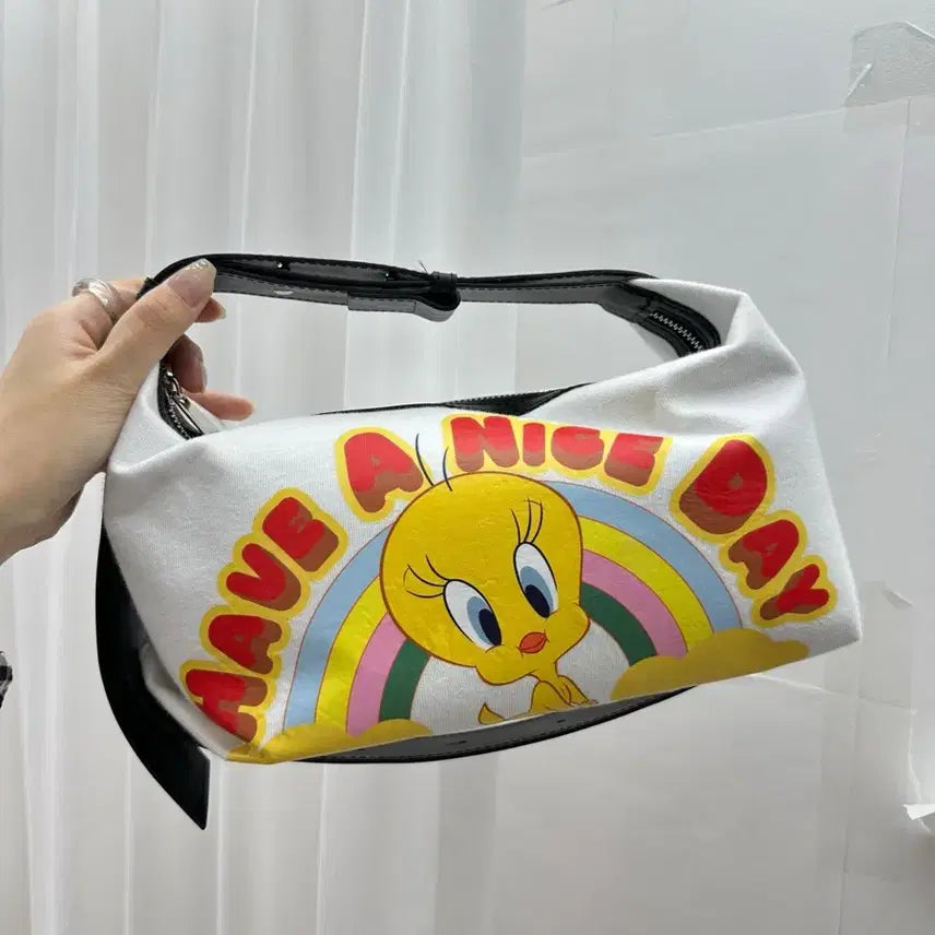 [BUNJANG] Tweety Genuine Upcycled Shoulder Bag / 트위티 정품 업사이클 백