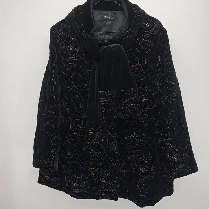[BUNJANG] Vintage Velvet Embroidered Jacket &amp; Muffler Set / 정영지 벨벳 자수 자켓 + 머플러 세트