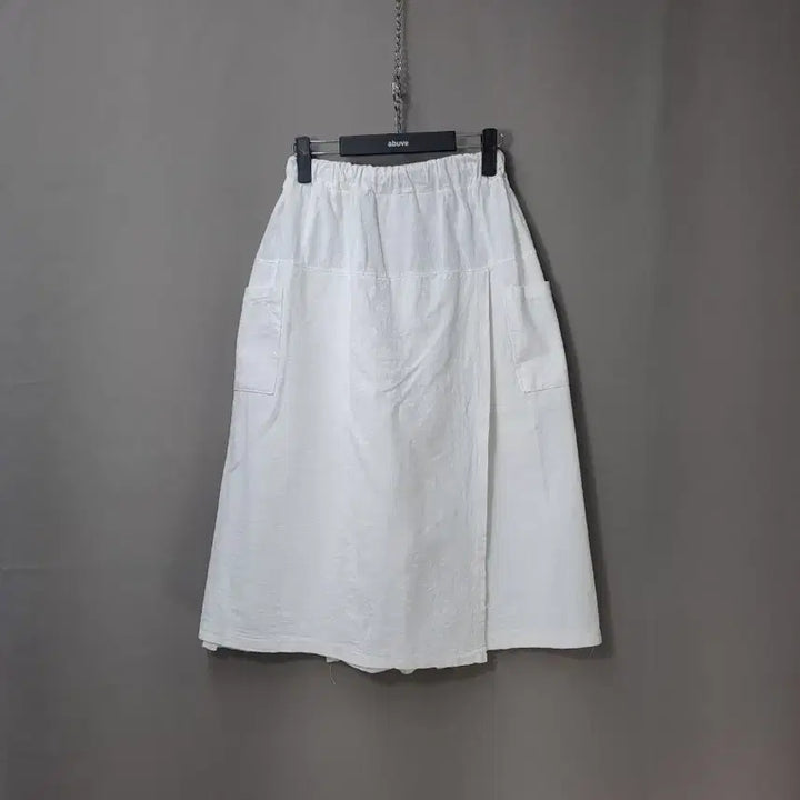 [BUNJANG] Wrap Style Linen Skirt Pants / 허리밴드 랩스타일 8부바지 화이트 린넨 스커트 Free