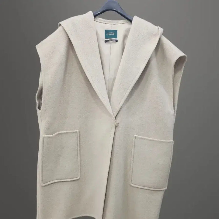 [BUNJANG] Le Coq Sportif Handmade Ivory Hooded Vest / 르꼬르망 핸드메이드 후드 베스트예요~프리사이즈