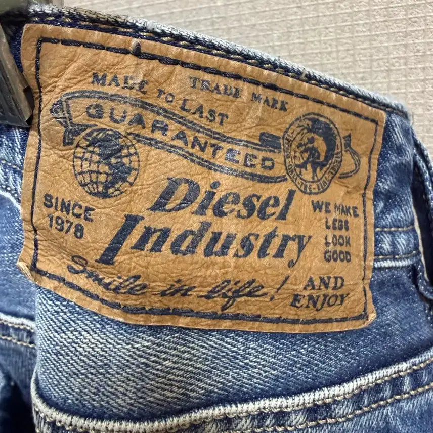 [BUNJANG] Diesel ZATINY Denim Jeans / 디젤 ZATINY 데님 (30)