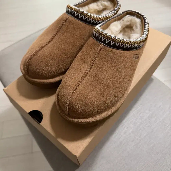 [BUNJANG] UGG Tasman Brown Slippers / 어그타스만2 230