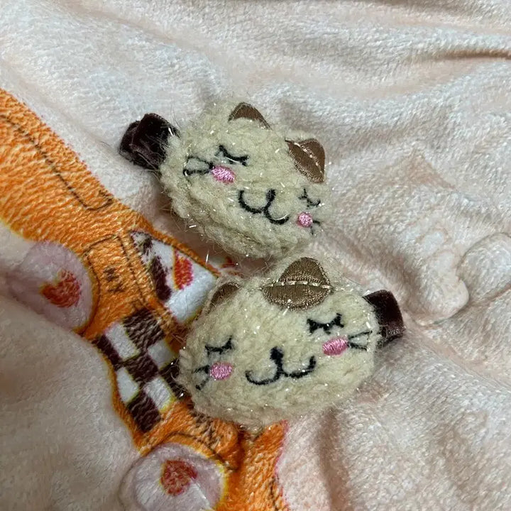 [BUNJANG] Cat Hair Clip (New) / 고양이 머리핀 (새상품)