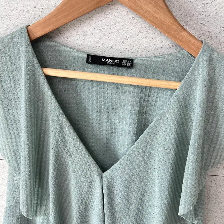 [BUNJANG] MANGO Ruffle Sleeveless Blouse XS / MANGO 망고 러플 민소매 블라우스  사이즈 XS (55까지가능할것 같