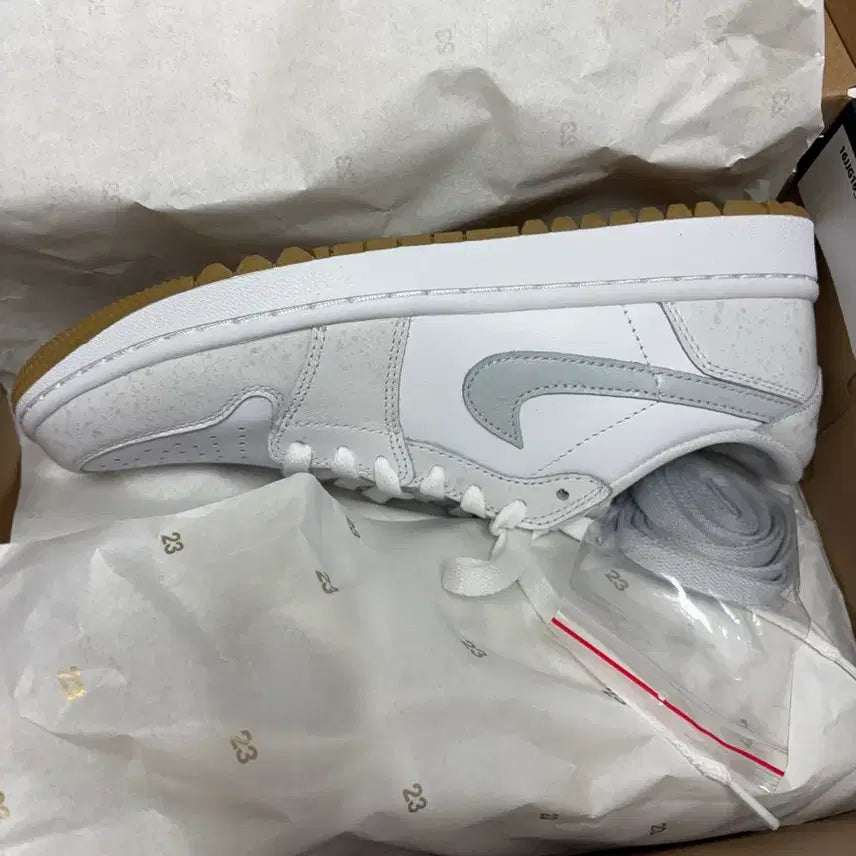 [SOLD OUT] 나이키 조던 골프화 스파이크리스 새상품 250사이즈