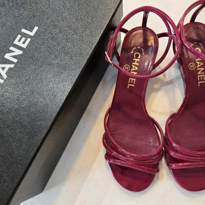 [BUNJANG] Chanel Burgundy Strap Sandals / 샤넬 샌들