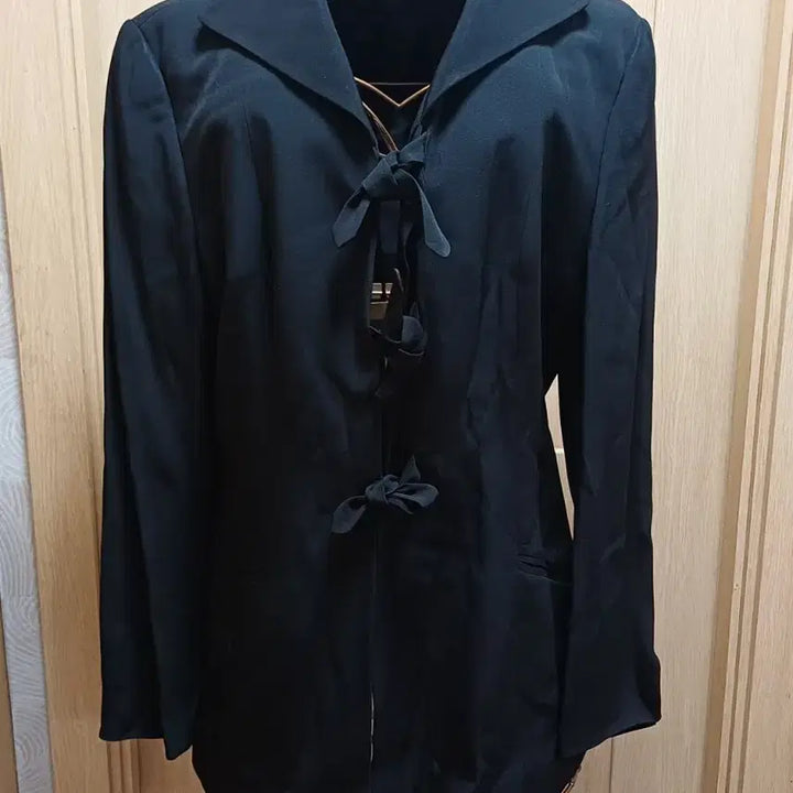 [BUNJANG] Giorgio Armani Black Ribbon Jacket (Size 40) / 조르지오 아르마니 블랙 리본 자켓 40 size