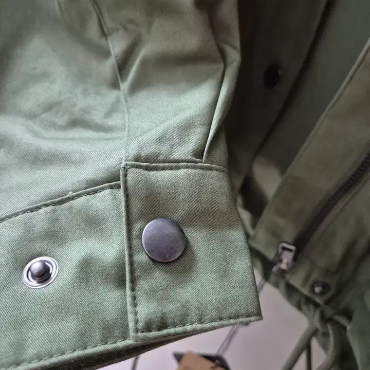 [BUNJANG] Andar Khaki Hooded Field Jacket / 안다르 카키색 후드 야상 점퍼