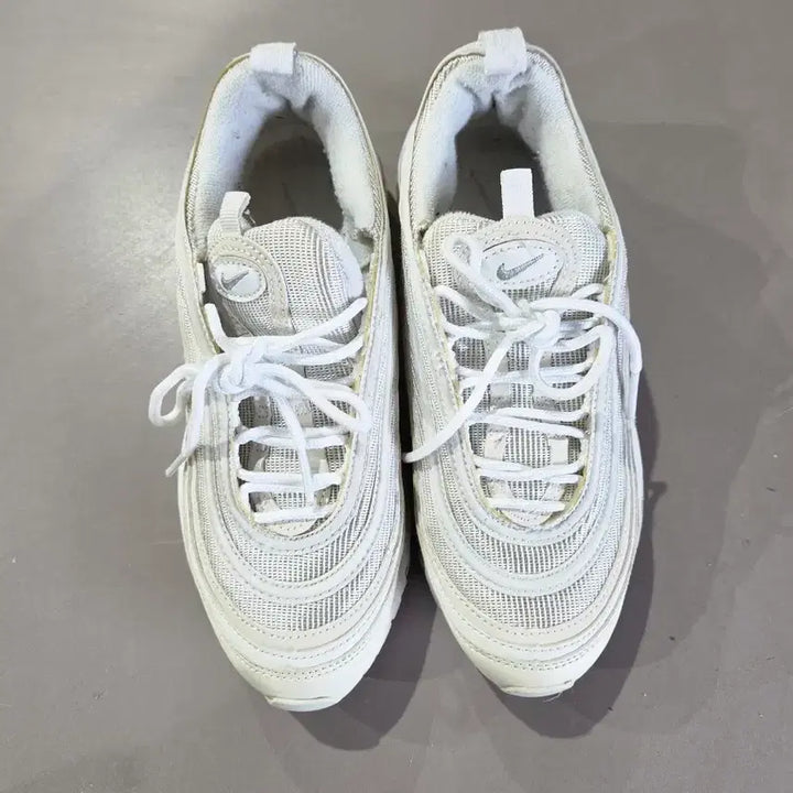 [BUNJANG] Nike Air Max 97 Triple White Sneakers / 나이키 에어맥스 97 트리플화이트 사이즈235