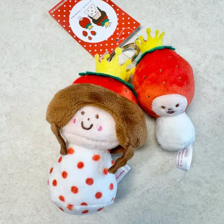 [BUNJANG] Sanrio Strawberry King Keychain Set / 산리오 딸기의왕 키링세트