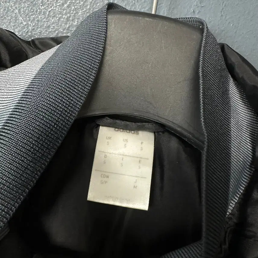 [BUNJANG] Adidas Logo Black Hoodie Parka Jumper / M 아디다스 로고 블랙 후드 파카 점퍼