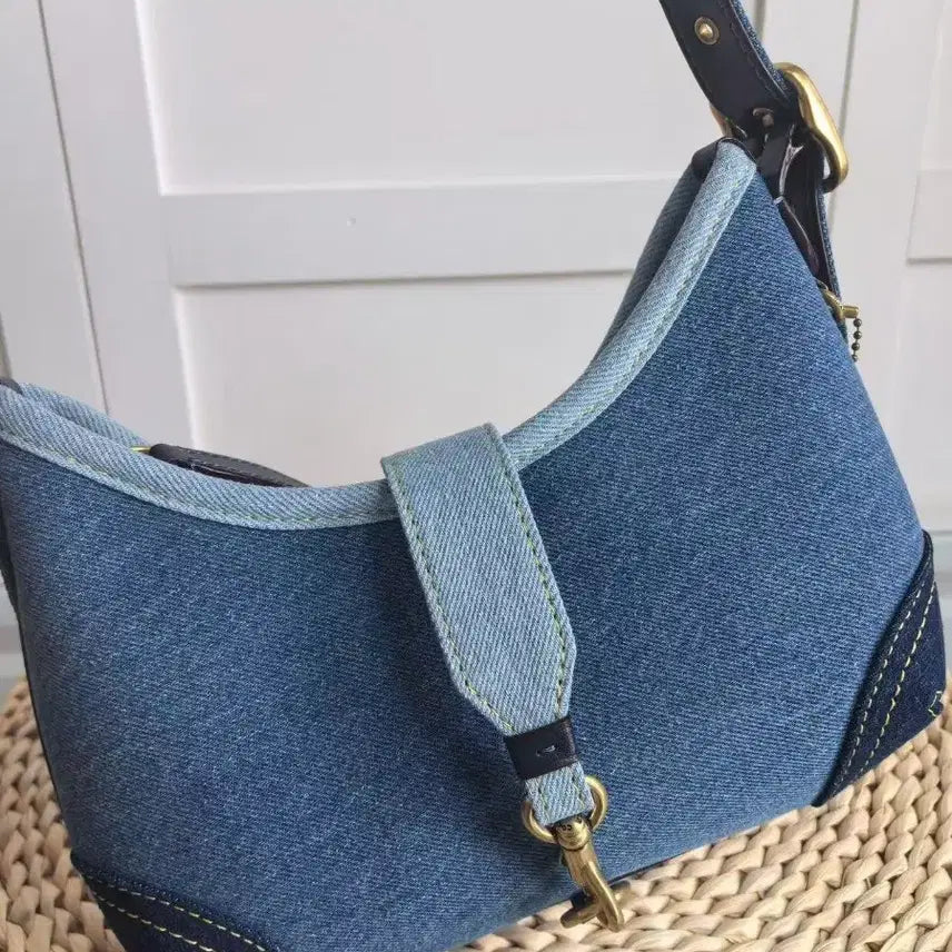 [BUNJANG] Coach Half Moon Denim Shoulder Bag / 코치 신상 여성 하프문 숄더백 여름 필수