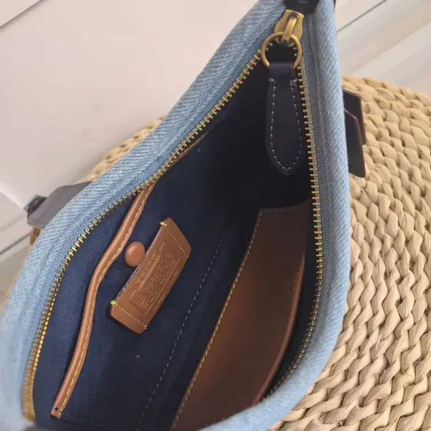 [BUNJANG] Coach Half Moon Denim Shoulder Bag / 코치 신상 여성 하프문 숄더백 여름 필수